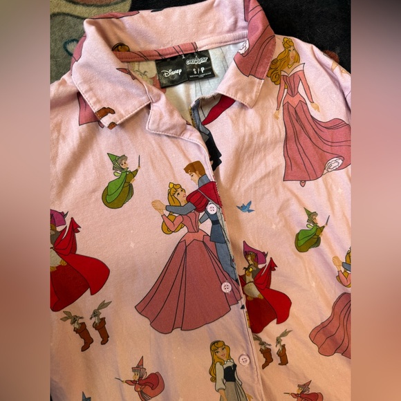 Disney CakeWorthy Sleeping Beauty Pajama Set Size Small! - Picture 4 of 6